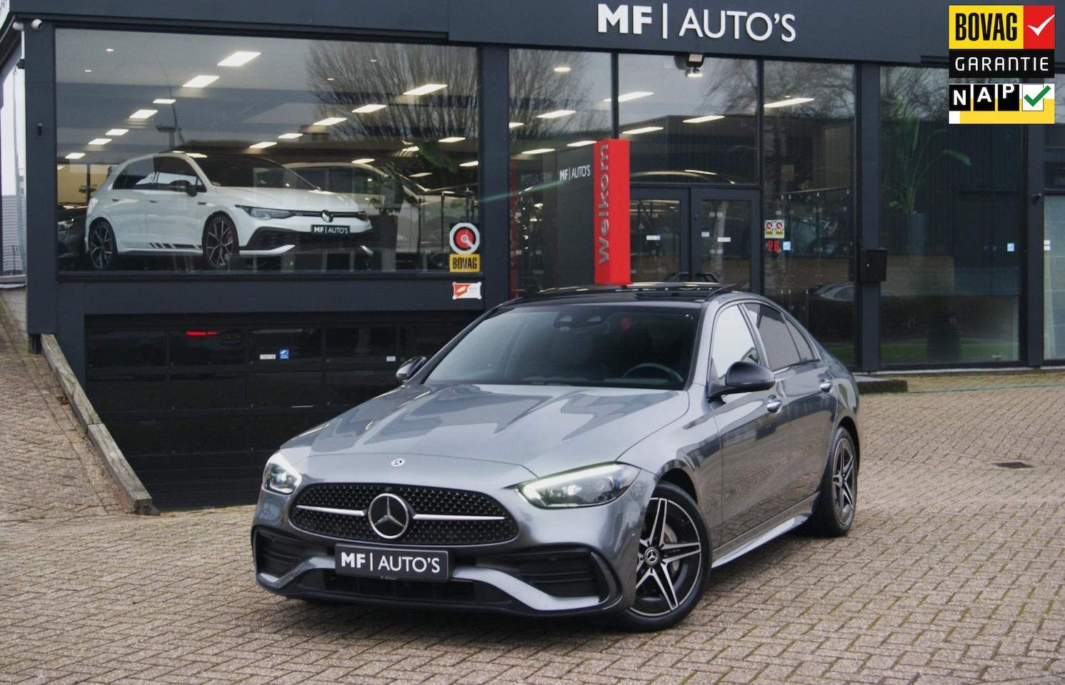 Mercedes-Benz C-klasse - 200 AMG Line|Pano|HUD|360º|Burmester|Digital Light|Sfeer - AutoWereld.nl