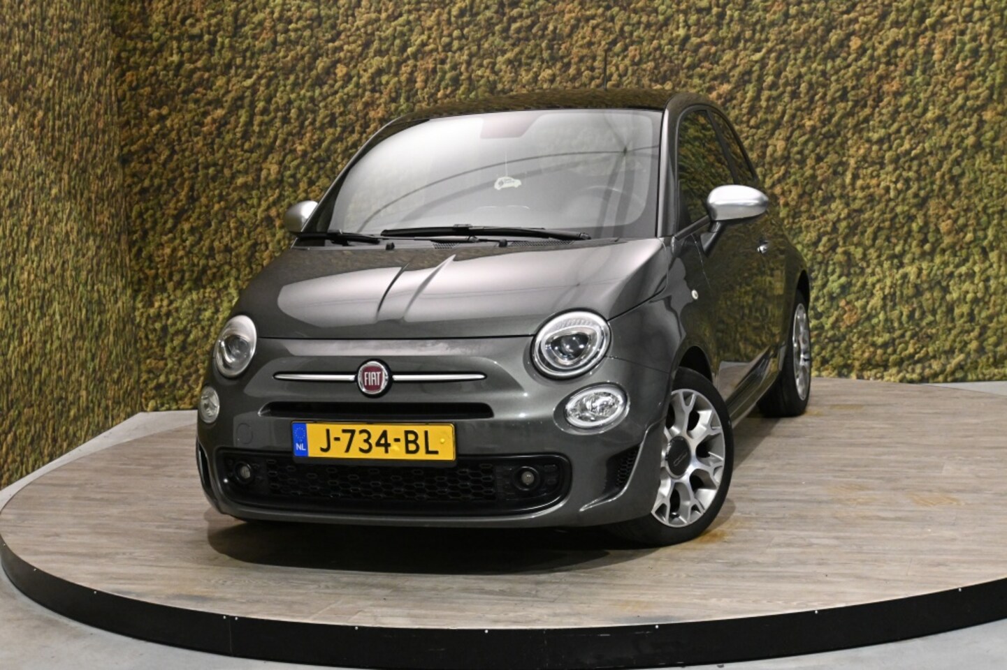 Fiat 500 - 1.0 Hybr. Rockstar *Navi *Carplay - AutoWereld.nl