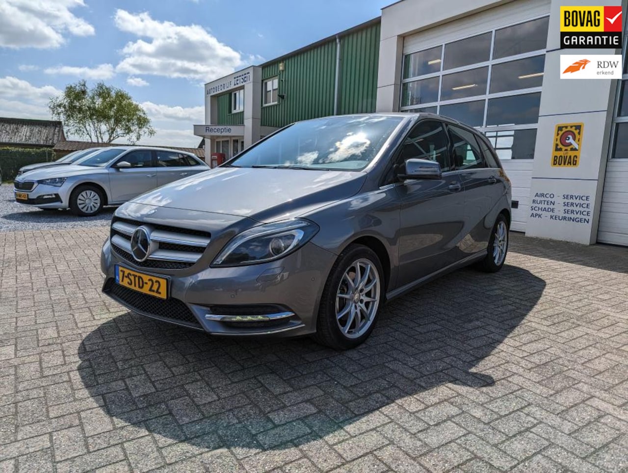 Mercedes-Benz B-klasse - 180 Prestige 180 Prestige, trekhaak, 12 mnd Bovag-garantie - AutoWereld.nl