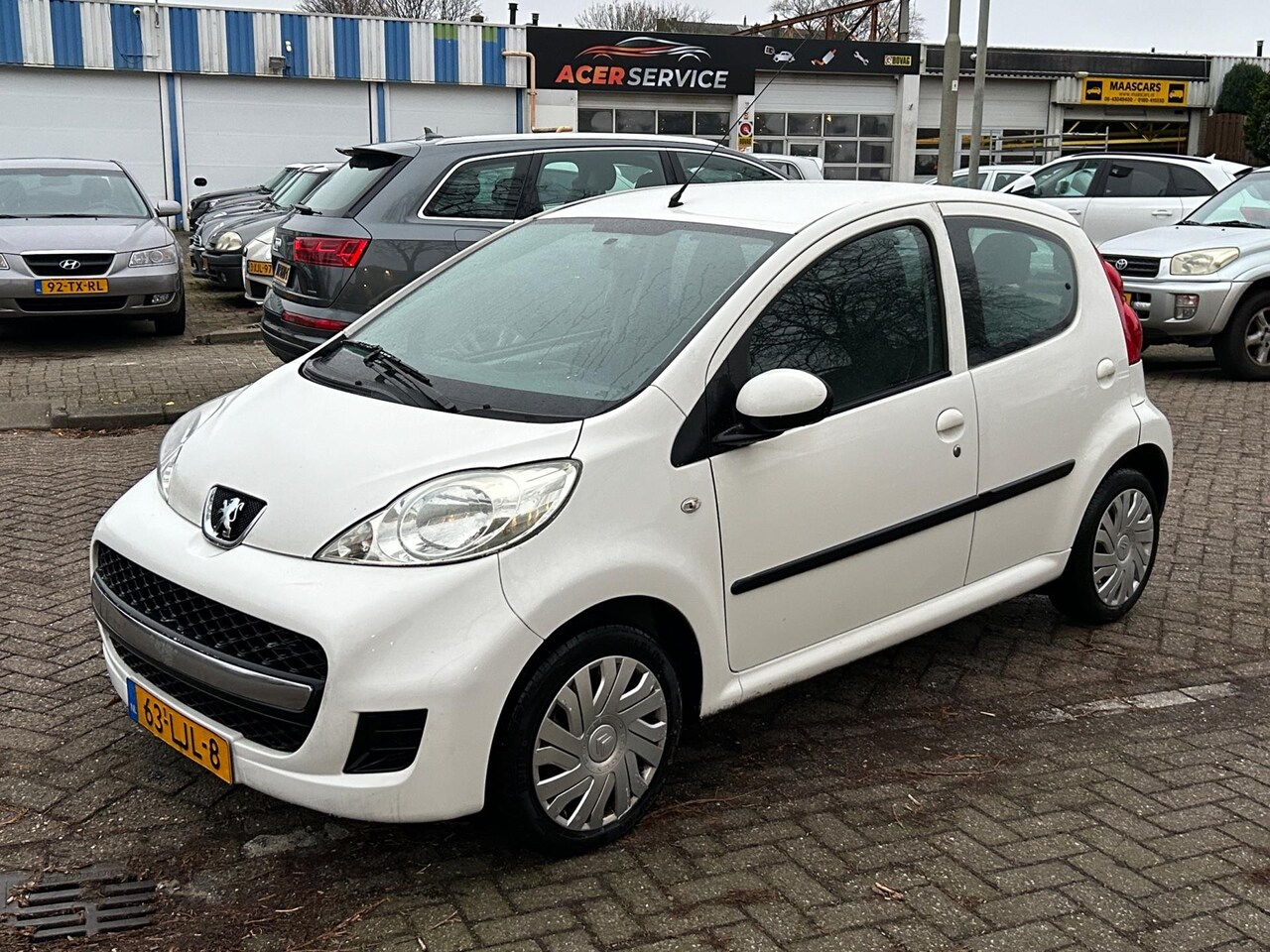 Peugeot 107 - 1.0-12V XS 2010! 5-deur! Stuurbekrachtiging! Zuinig! Nap! Goed rijdend! - AutoWereld.nl