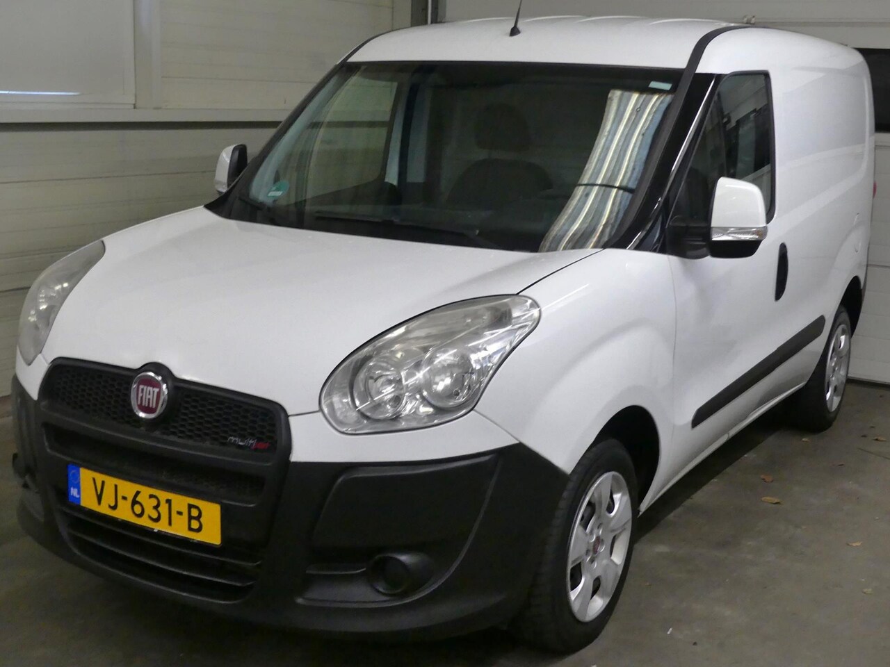 Fiat Doblò Cargo - 1.3 MultiJet SX - Airco - Keurige bestelwagen! - AutoWereld.nl