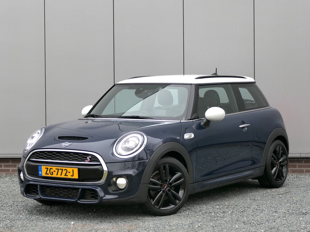 MINI Cooper S - Chili JCW 12 MND garantie LED koplampen / Navi / Adaptive Cruise Control - AutoWereld.nl