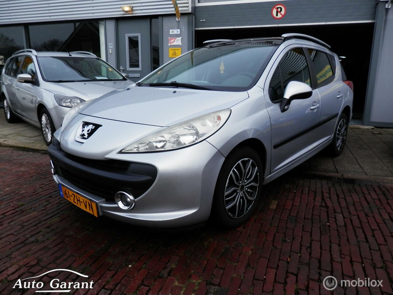 Peugeot 207 SW - 1.6 VTi XS 1.6 VTi XS - AutoWereld.nl