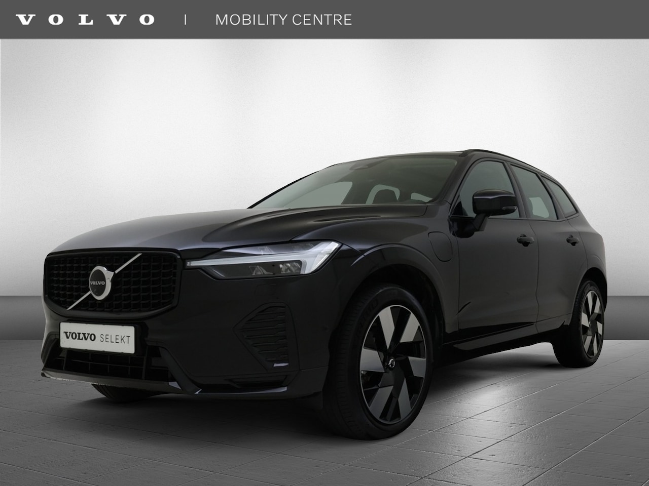 Volvo XC60 - T6 AWD Ultimate Dark | Panoramadak | 360° Camera | - AutoWereld.nl