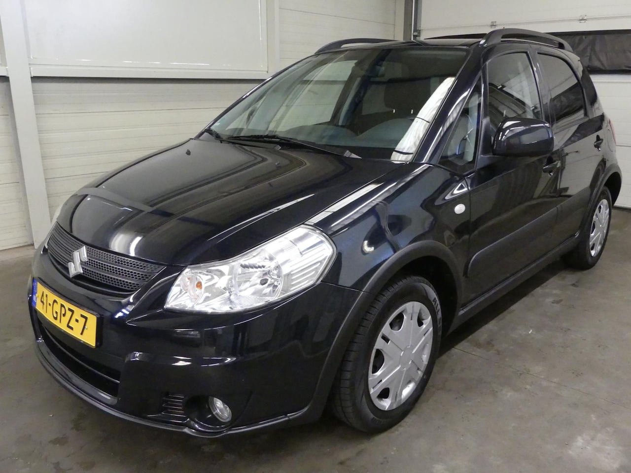 Suzuki SX4 - 1.6 Shogun - Airco - Trekhaak - Nette auto! - AutoWereld.nl