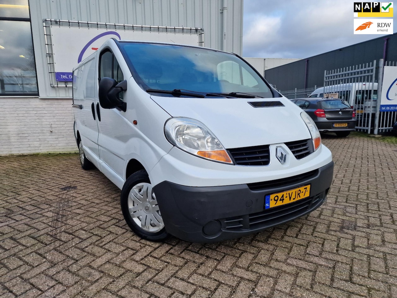 Renault Trafic - 2.0 dCi T27 L1H1 KOELWAGEN - AutoWereld.nl