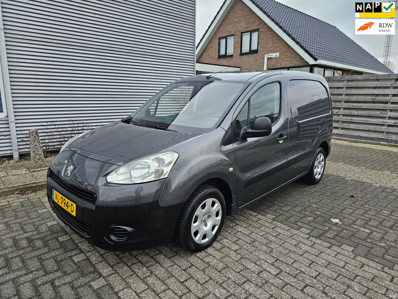 Peugeot Partner - 120 1.6 e-HDI L1 XT Profit + Airco Bj:2014 NAP! - AutoWereld.nl