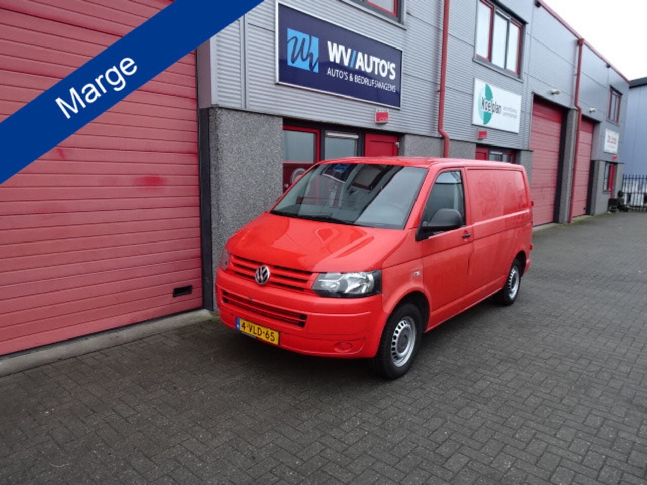 Volkswagen Transporter - 2.0 TDI L1H1 T800 Baseline DC Budgetline 2.0 TDI L1H1 T800 Baseline DC Budgetline - AutoWereld.nl