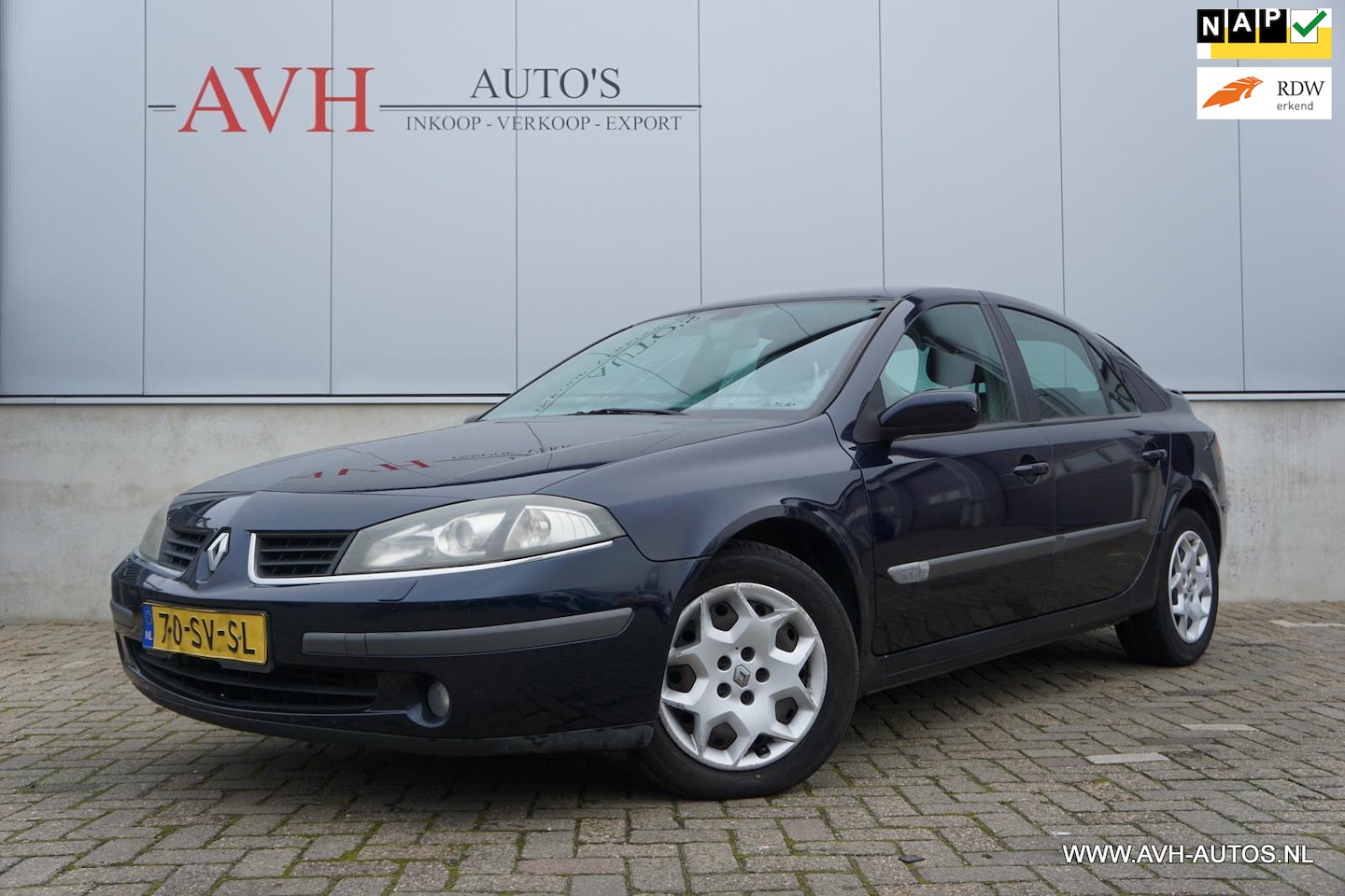 Renault Laguna - 1.6-16V Dynamique 1.6-16V Dynamique - AutoWereld.nl