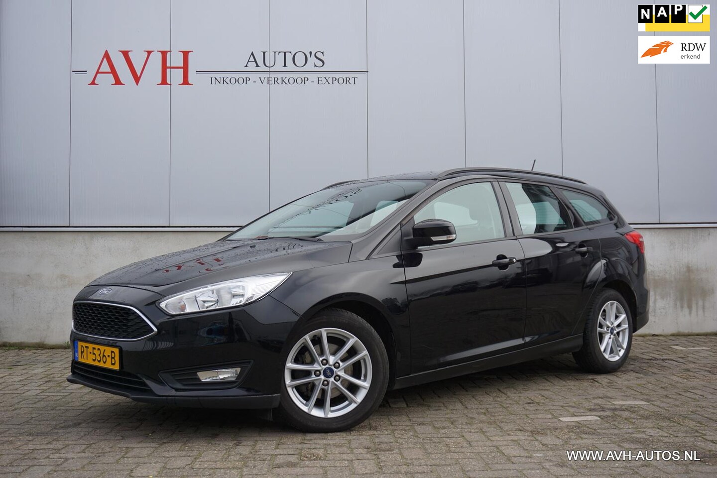 Ford Focus Wagon - 1.0 Lease Edition 1.0 Lease Edition - AutoWereld.nl