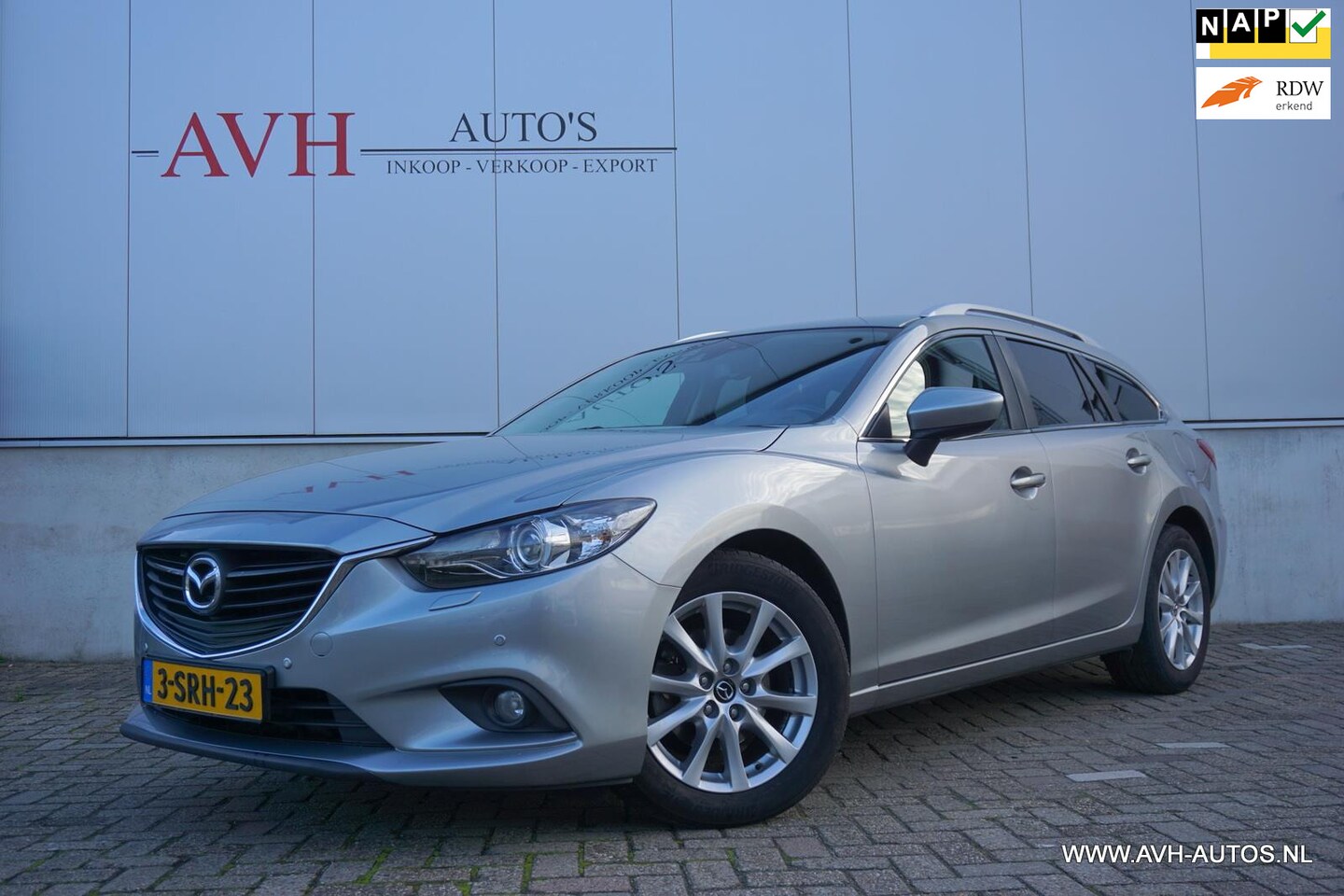 Mazda 6 Sportbreak - 2.0 Red Dot Edition 2.0 Red Dot Edition - AutoWereld.nl