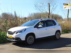 Peugeot 2008 - 1.2 PureTech Active *PANO *NAVI *CARPLAY