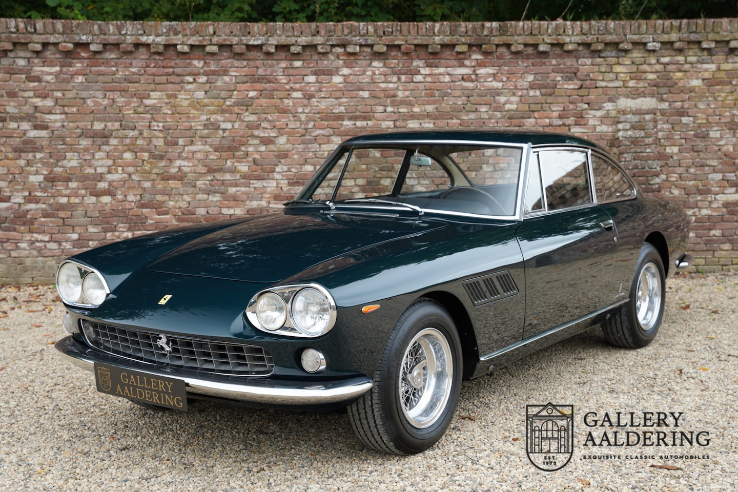 Ferrari 330 - GT 2+2 Interim Matching Numbers, Interim version, 5 speed, Fresh rebuilt engine, - AutoWereld.nl