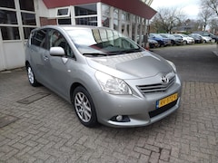 Toyota Verso - 1.8 VVT-i Business Titanium met Trekhaak