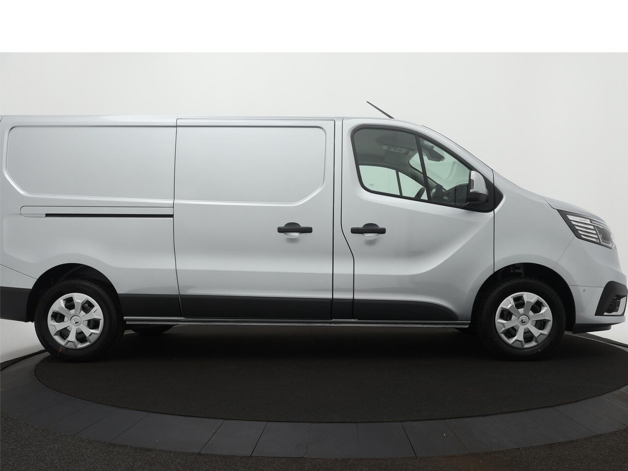 Renault Trafic Gb L H T Dci Mt Work Edition Pack Parking