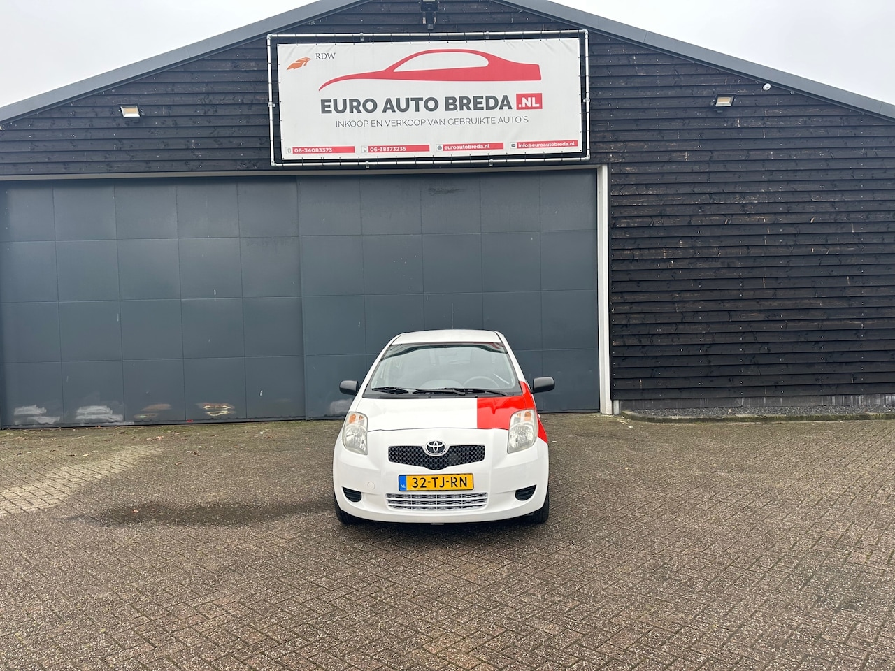 Toyota Yaris - 1.3 VVT-i Terra 1.3 VVTi Terra - AutoWereld.nl