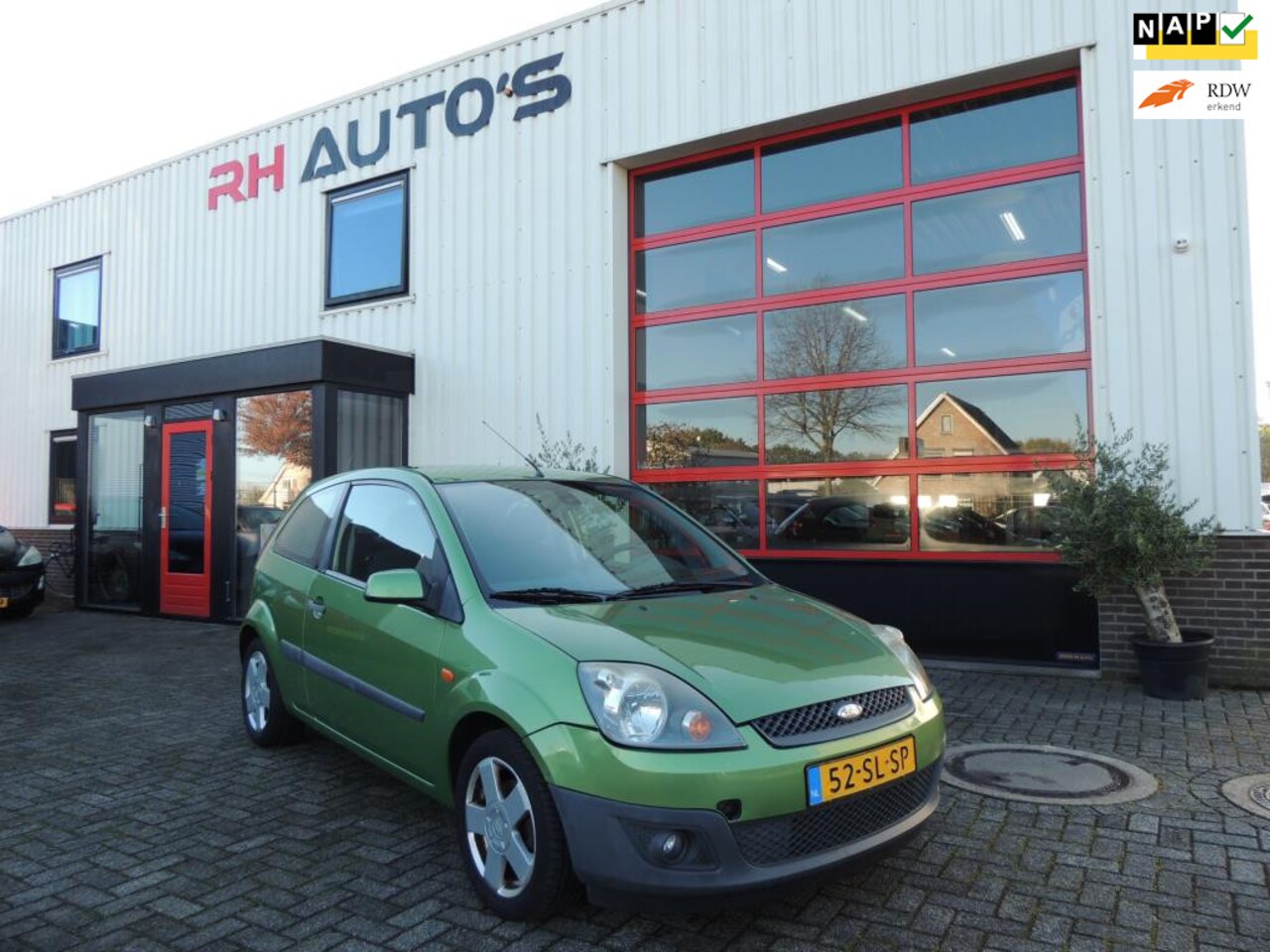 Ford Fiesta - 1.3-8V Futura/AIRCO/NIEUWE APK - AutoWereld.nl