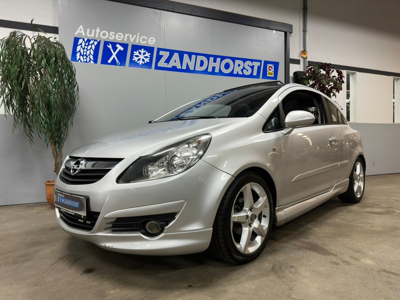 Opel Corsa - 1.4-16V Business Sport 1.4-16V Business Sport - AutoWereld.nl