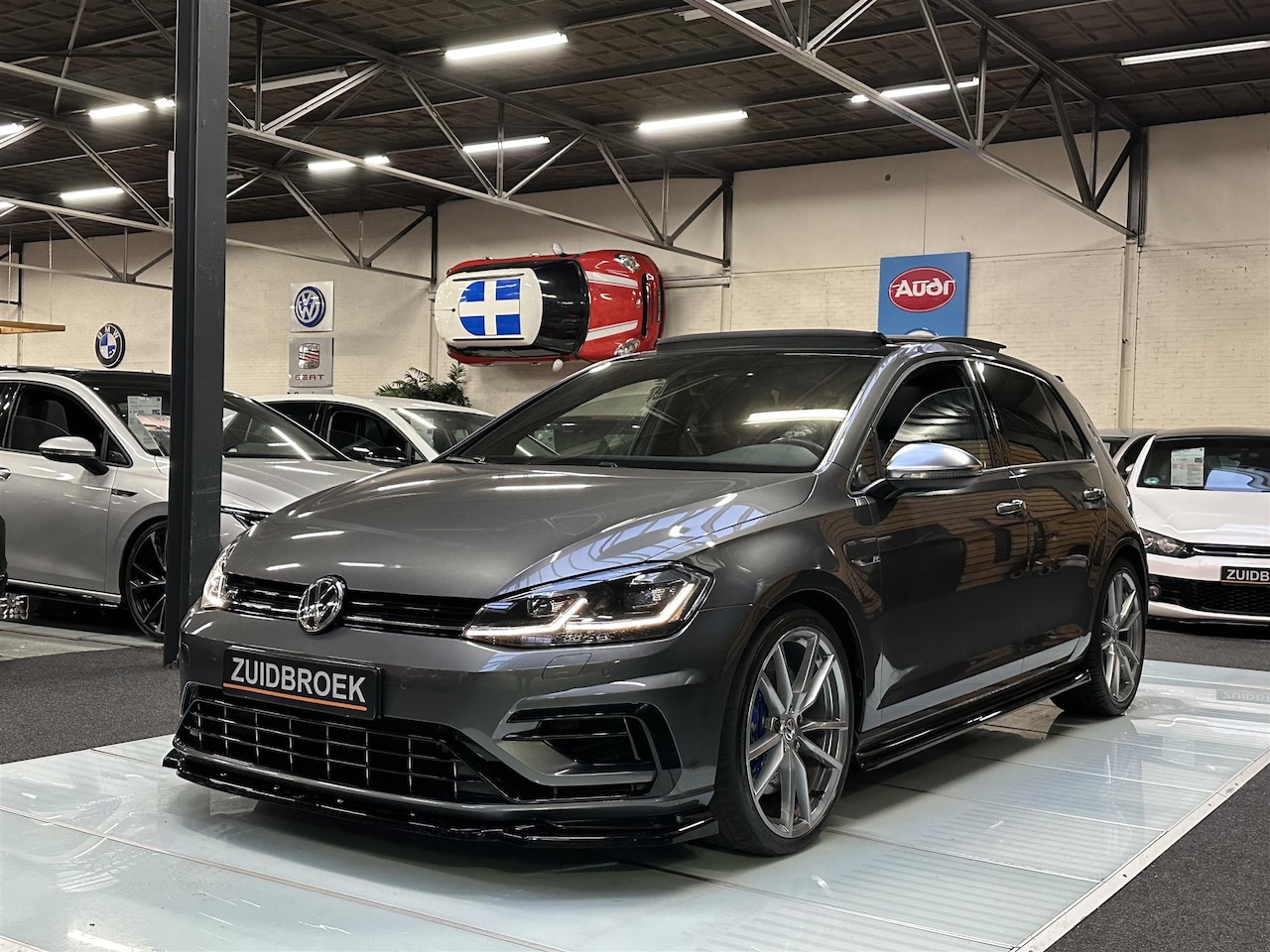 Volkswagen Golf - 2.0 R 7.5 DSG 5-Deurs PANODAK Alcantara MAXTON - AutoWereld.nl