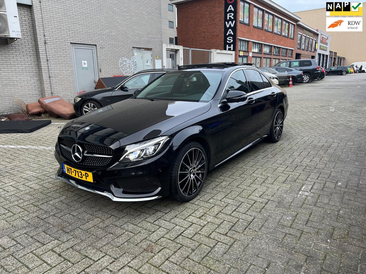 Mercedes-Benz C-klasse - 350 e AMG Pano Leder Night Edition - AutoWereld.nl