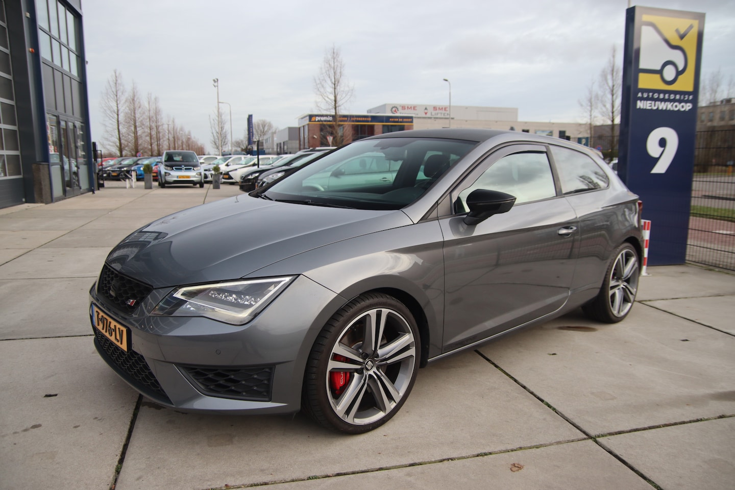 Seat Leon SC - 2.0 TSI Cupra 280 H6 1e eig, Dealer ond, DCC, Navi, 2xPDC - AutoWereld.nl