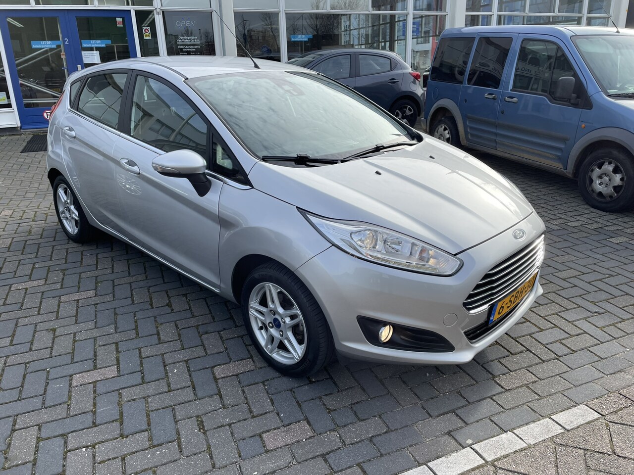 Ford Fiesta - 1.0 EcoBoost Titanium PDC cruise control Navi - AutoWereld.nl