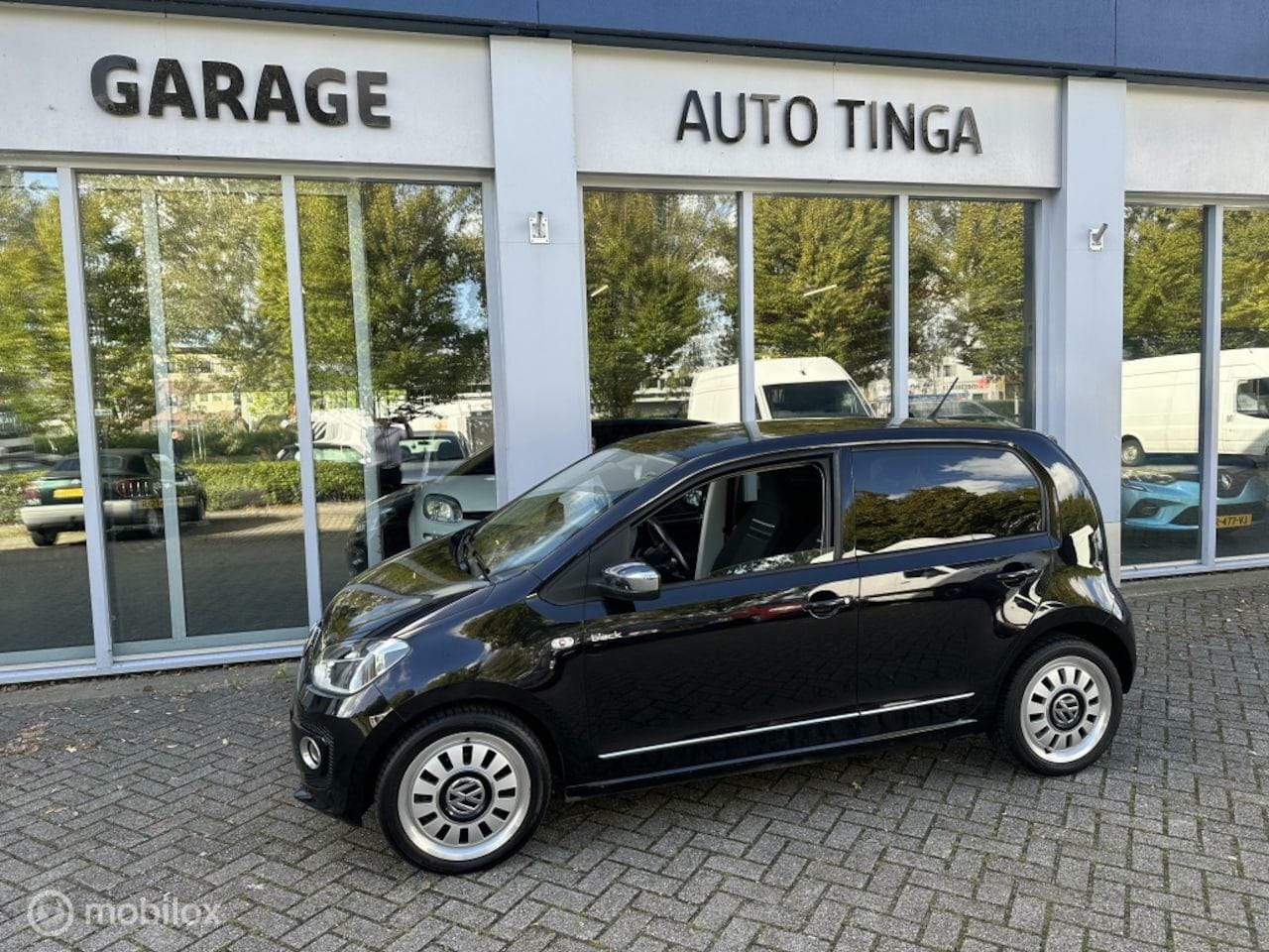 Volkswagen Up! - 1.0 high up BlueM - AutoWereld.nl