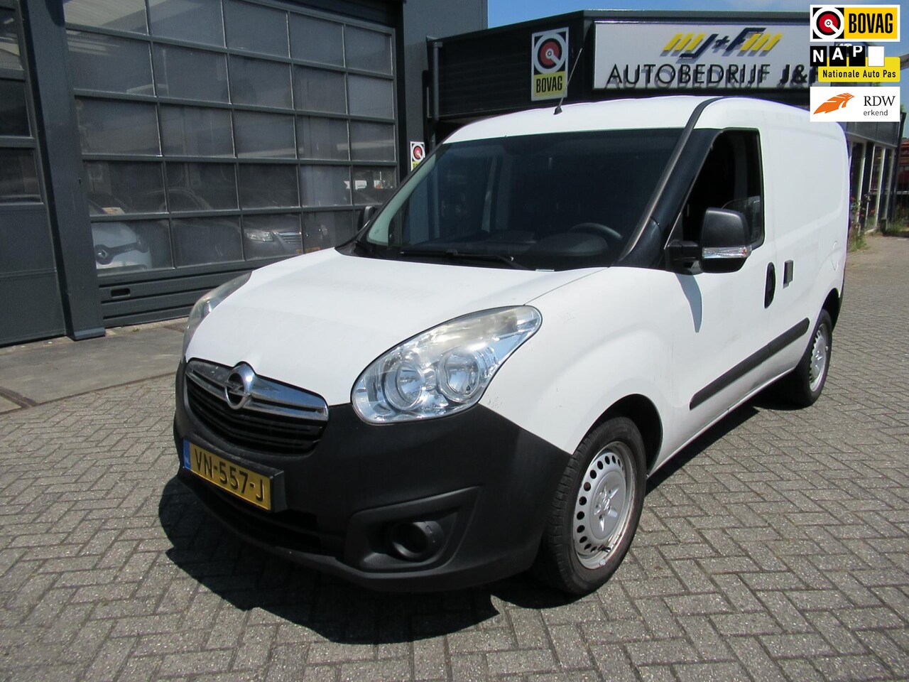 Opel Combo - 1.6 CDTi L1H1 Sport / AIRCO / PDC / 98.086km - AutoWereld.nl