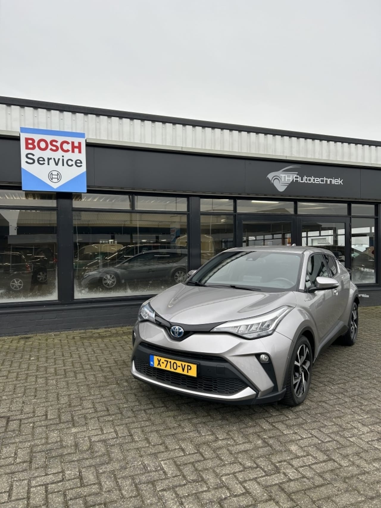 Toyota C-HR - 1.8 Hybrid Dynamic 1.8 Hybrid Dynamic - AutoWereld.nl