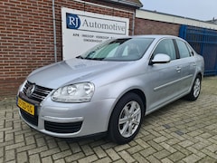 Volkswagen Jetta - 1.6 FSI Comfortline APK/NAP/CLIMA