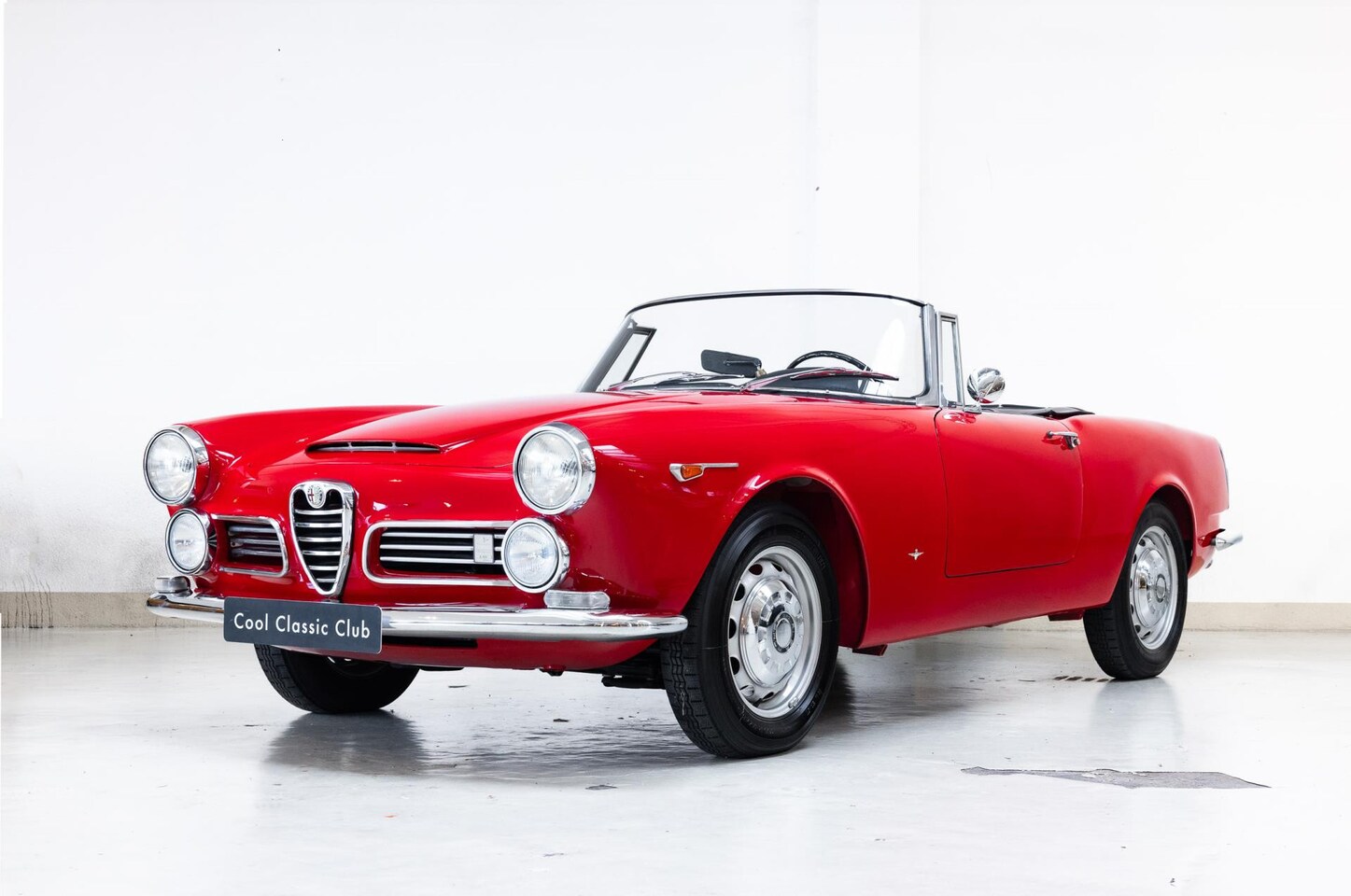 Alfa Romeo 2600 - Touring - Great Condition - Dutch Delivered - - AutoWereld.nl