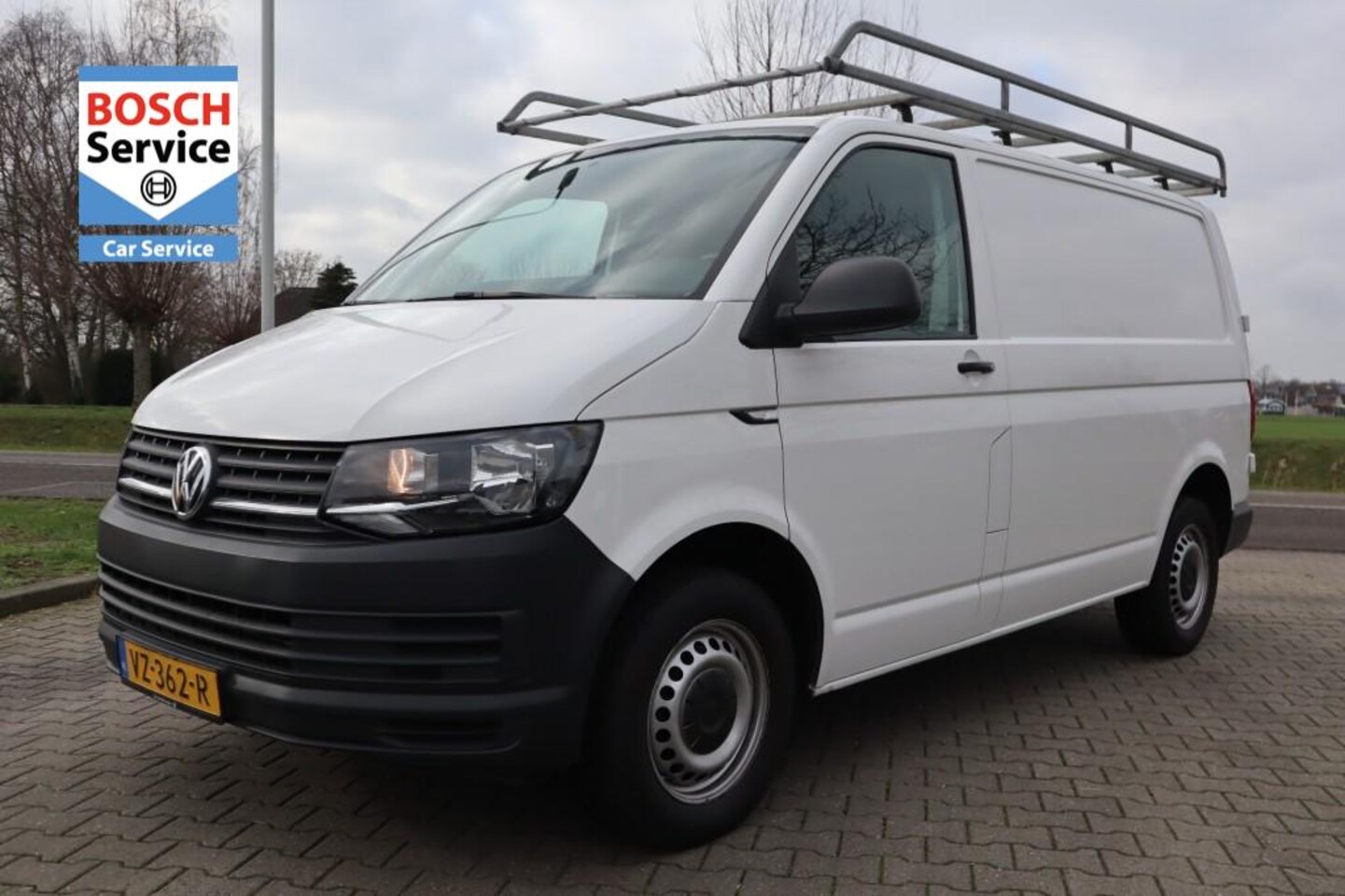 Volkswagen Transporter - L1H1 26 2.0 TDI 84PK met Imperiaal - AutoWereld.nl