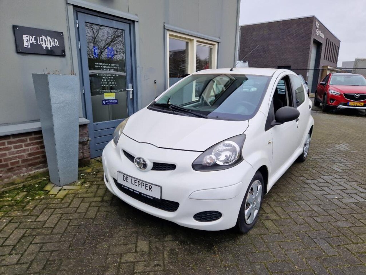 Toyota Aygo - 1.0-12V Access 1.0-12V Access - AutoWereld.nl