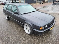 BMW 5-serie Touring - 530I AUT U9 v8