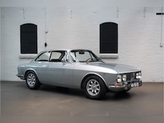 Alfa Romeo GT - 2.0 GT Veloce RESTORED