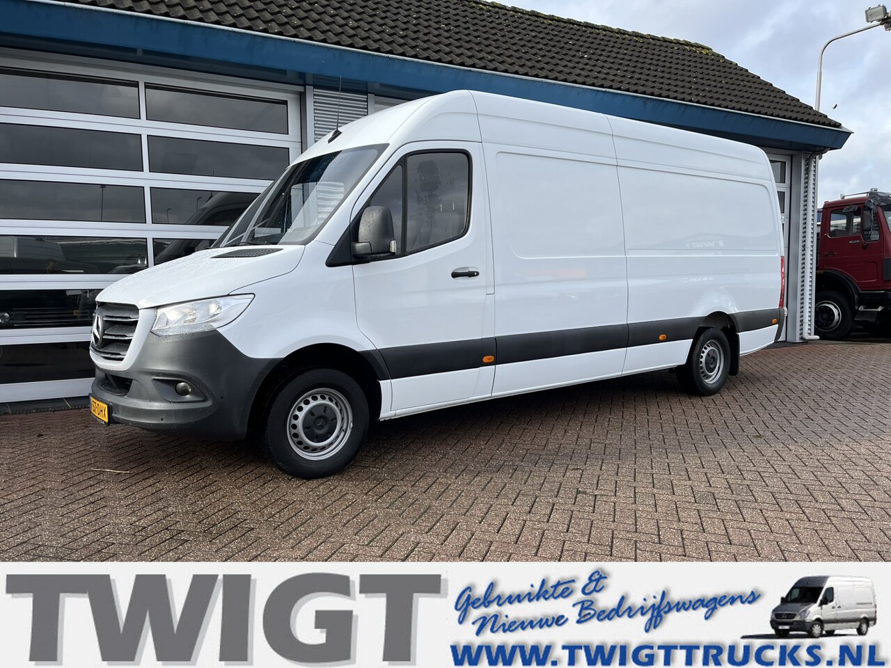 Mercedes-Benz Sprinter - 314 2.2 CDI L3H2 EURO VI-D Airco/Navi/Apple Carplay/7"MBUX - AutoWereld.nl