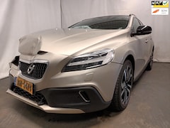 Volvo V40 Cross Country - 1.5 T3 Nordic+ - Front Schade - Airbags Defect