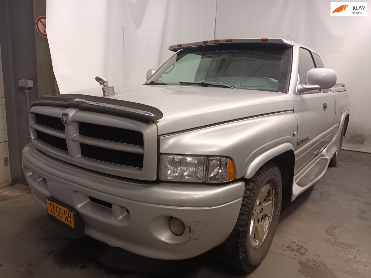 Dodge Ram 1500 - SCHADEAUTO!!! - AutoWereld.nl