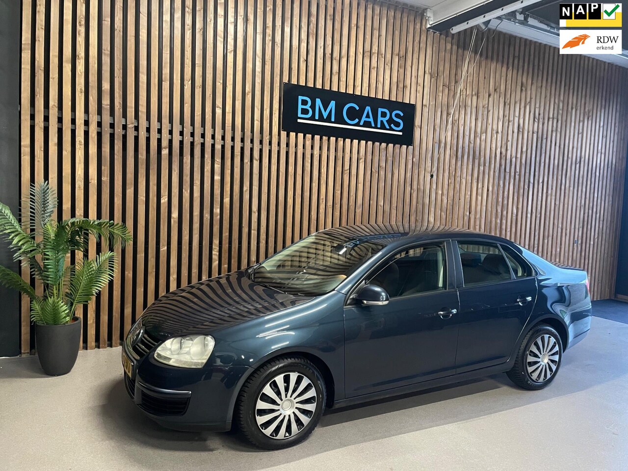 Volkswagen Jetta - 1.6 Trendline [bj 2006] Airco|2e Eig - AutoWereld.nl