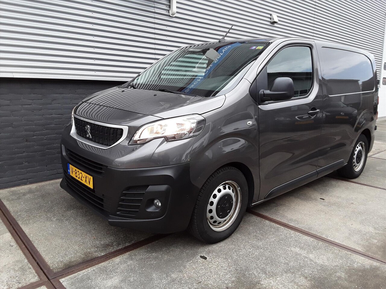 Peugeot Expert - 227C GB 2.0 BlueHDi 150pk 3p. STT Premium - AutoWereld.nl