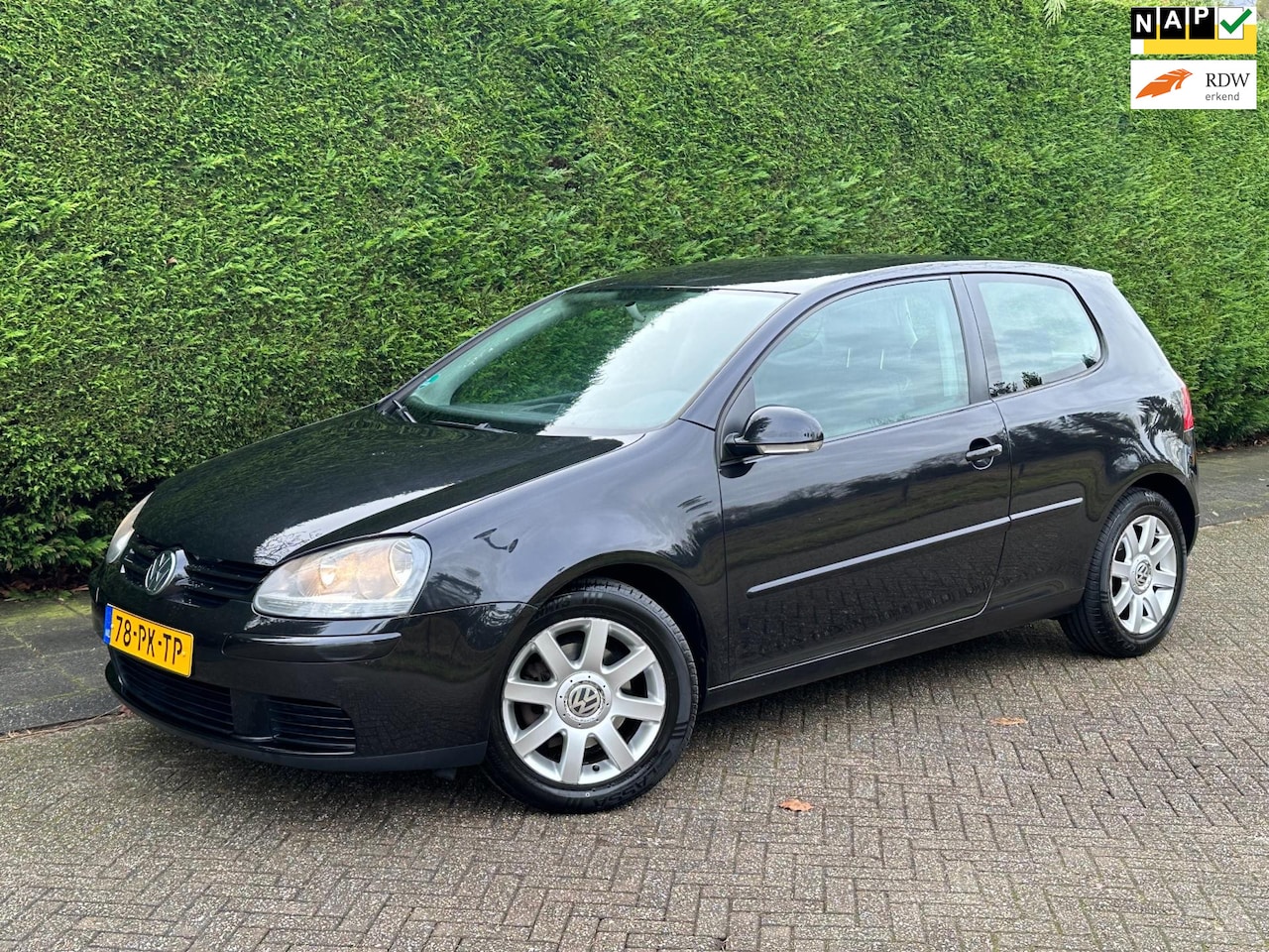 Volkswagen Golf - 1.6 FSI Sportline /6BAK/CRUISE/AIRCO/LAGEKM/RIJDTGOED!/ - AutoWereld.nl