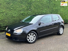 Volkswagen Golf - 1.6 FSI Sportline /6BAK/CRUISE/AIRCO/LAGEKM/RIJDTGOED/