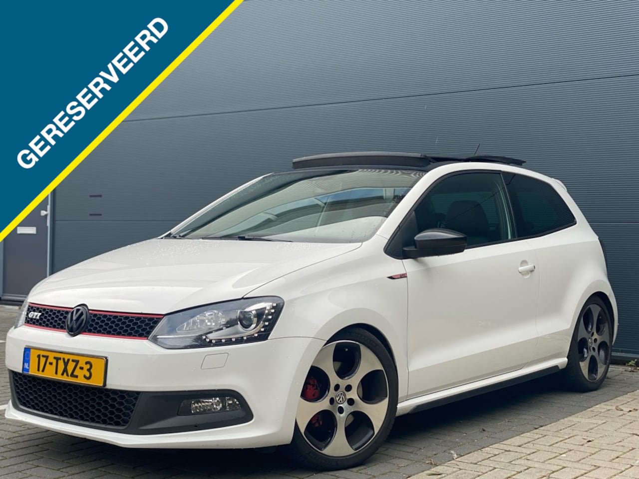 Volkswagen Polo - 1.4 TSI GTI DSG | PANO | GERESERVEERD - AutoWereld.nl