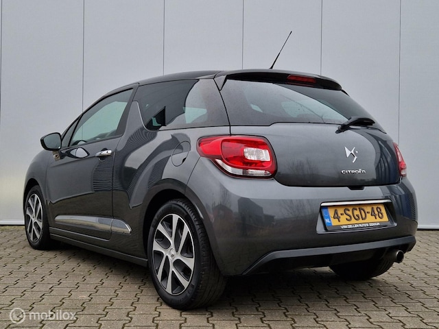 Citroen hotsell ds3 isofix