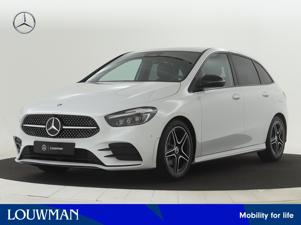 Mercedes-Benz B-klasse - 180 AMG Line | Nightpakket | Premium pakket | EASY PACK achterklep | USB-pakket plus | | M - AutoWereld.nl