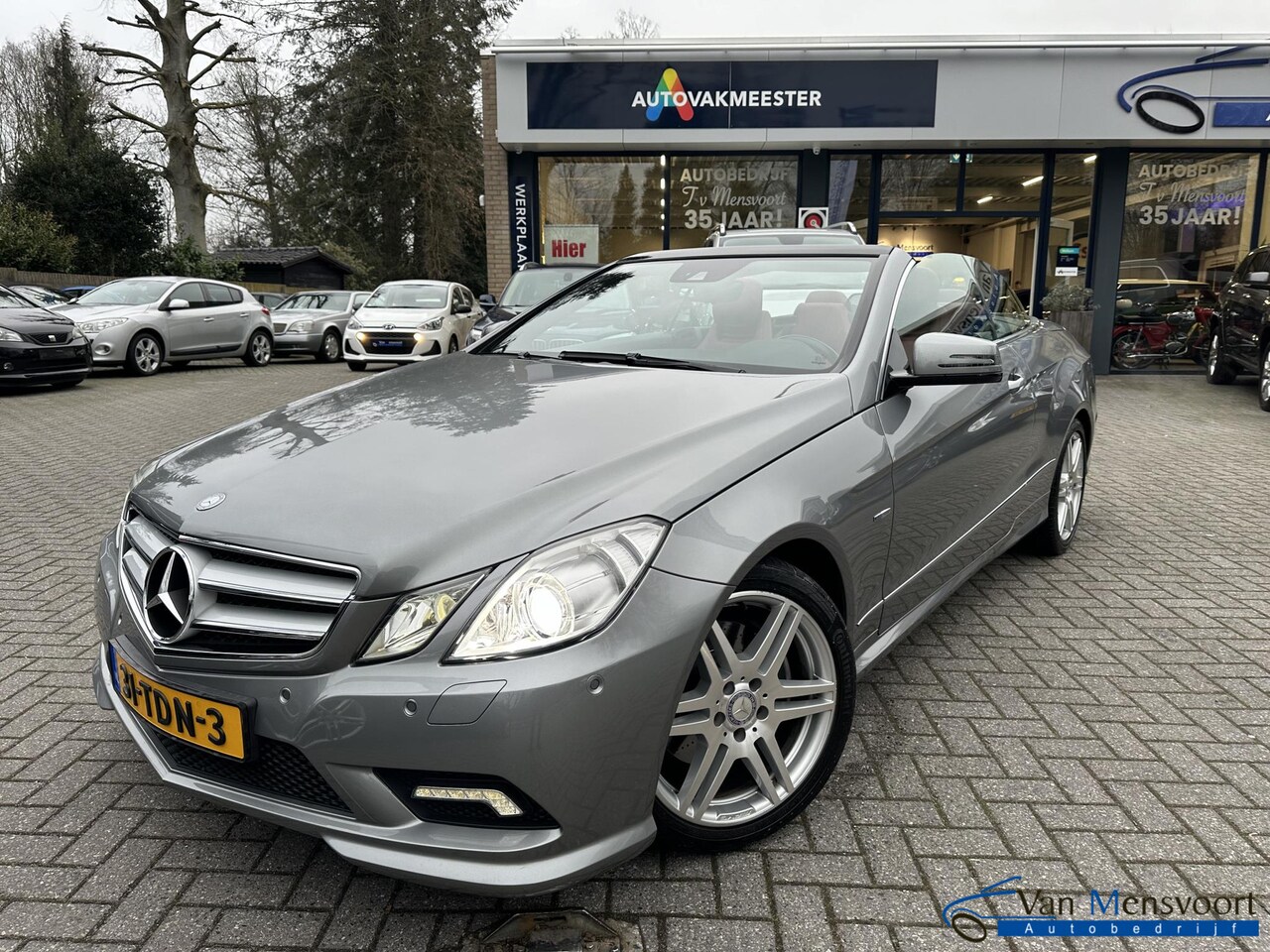 Mercedes-Benz E-klasse Cabrio - 200 CGI Automaat Avantgarde AMG-pakket 79dKM!|Leder|Airscarf|Navi|Xenon|Nieuwstaat!! - AutoWereld.nl