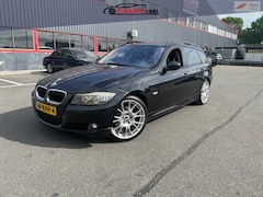 BMW 3-serie Touring - 320i High Executive / LEER / NAVI / SP VLG / OHB /