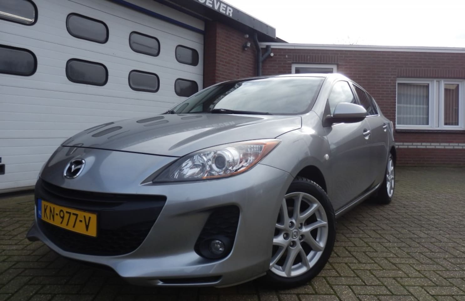 Mazda 3 - 1.6 Navigator 1.6 NAVIGATOR - AutoWereld.nl