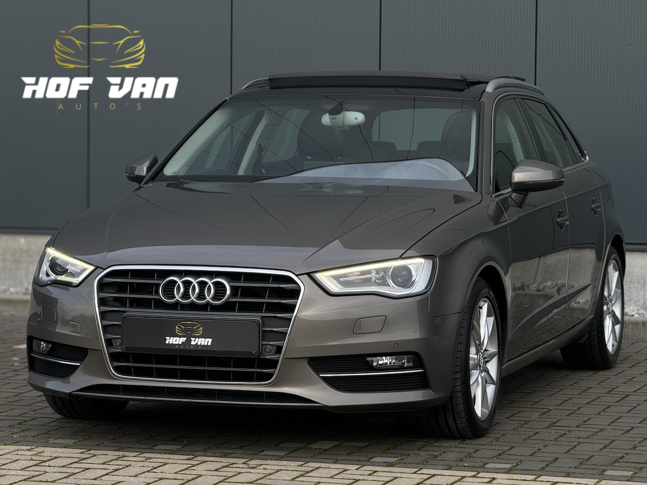 Audi A3 Sportback - 1.4 TFSI Ambition Pro Line plus/Panoramadak/Cruise/PDC - AutoWereld.nl