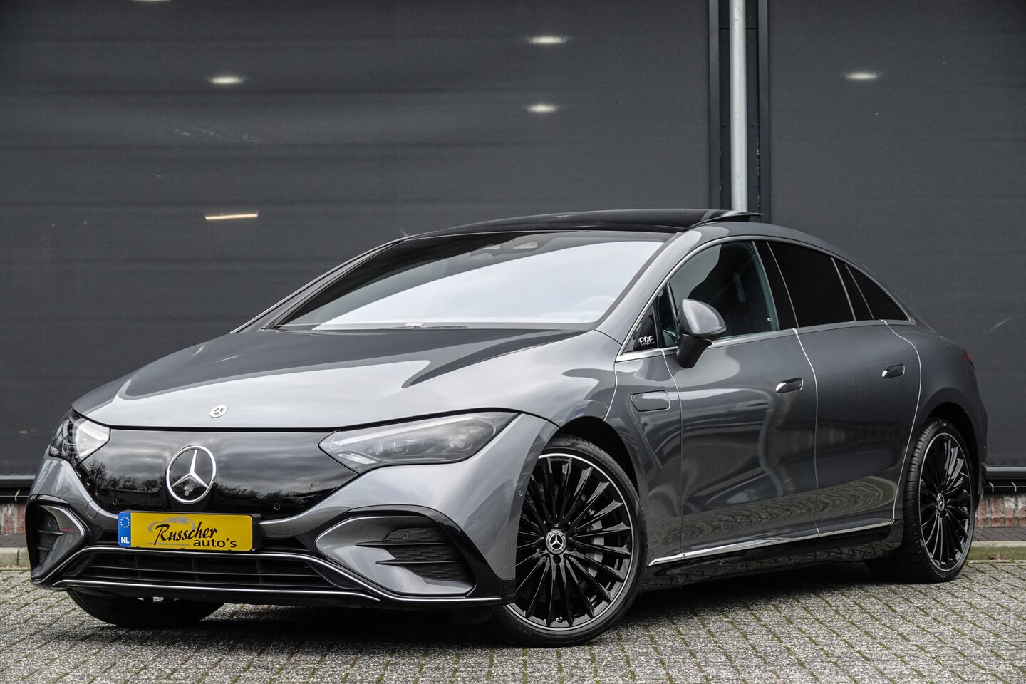 Mercedes-Benz EQE - 350+ Long Range | AMG-Line | 500+ actieradius - AutoWereld.nl